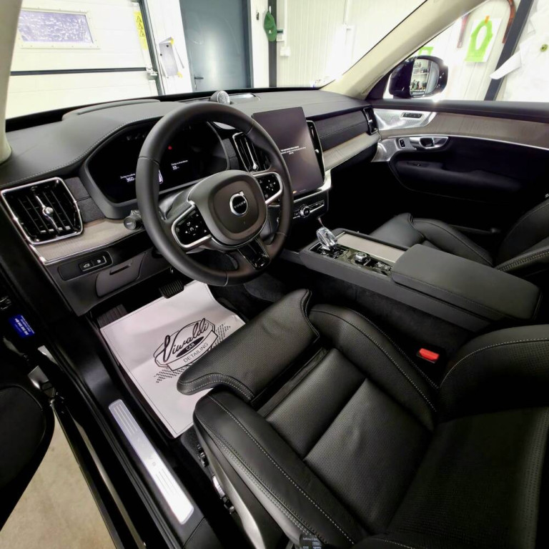 volvo-xc90-viwaldi-01